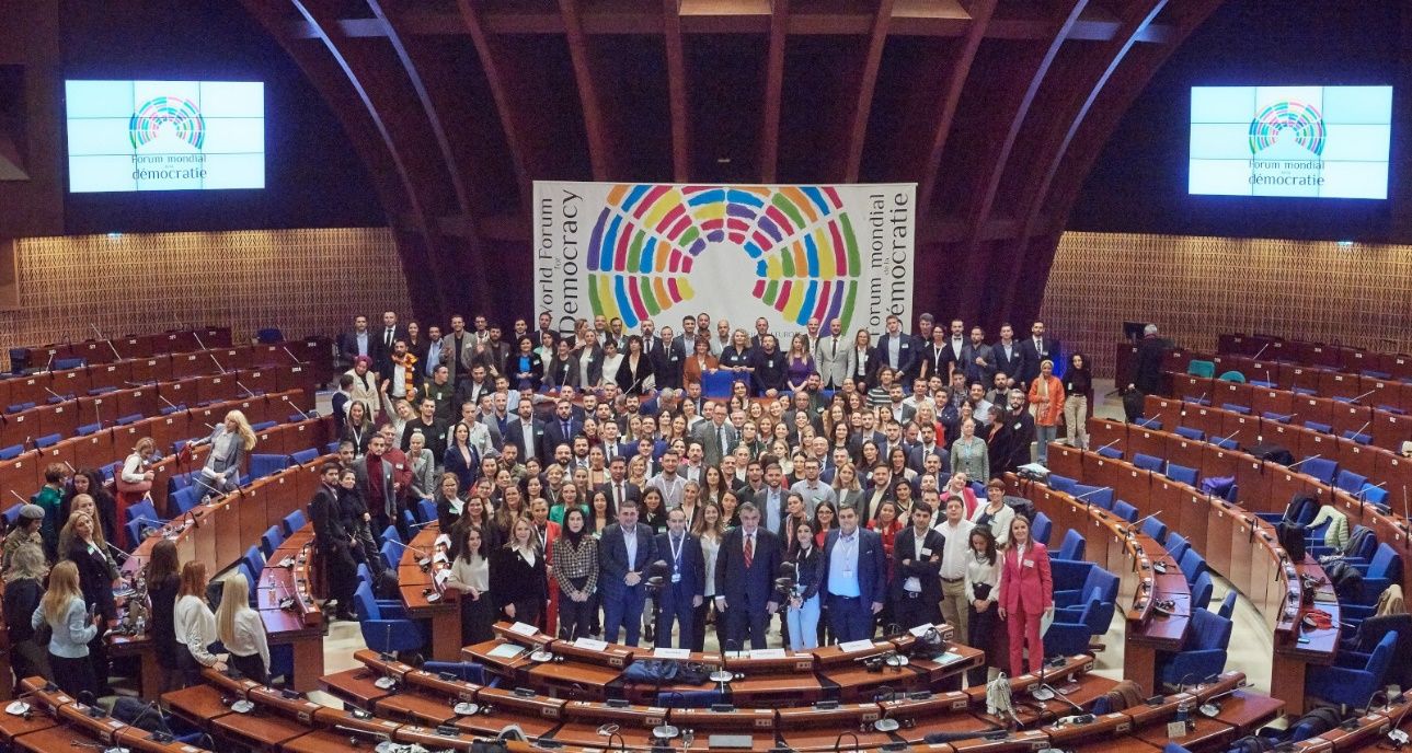 Absolvenții Școlii de Studii Politice în hemiciclul Consiliului Europei